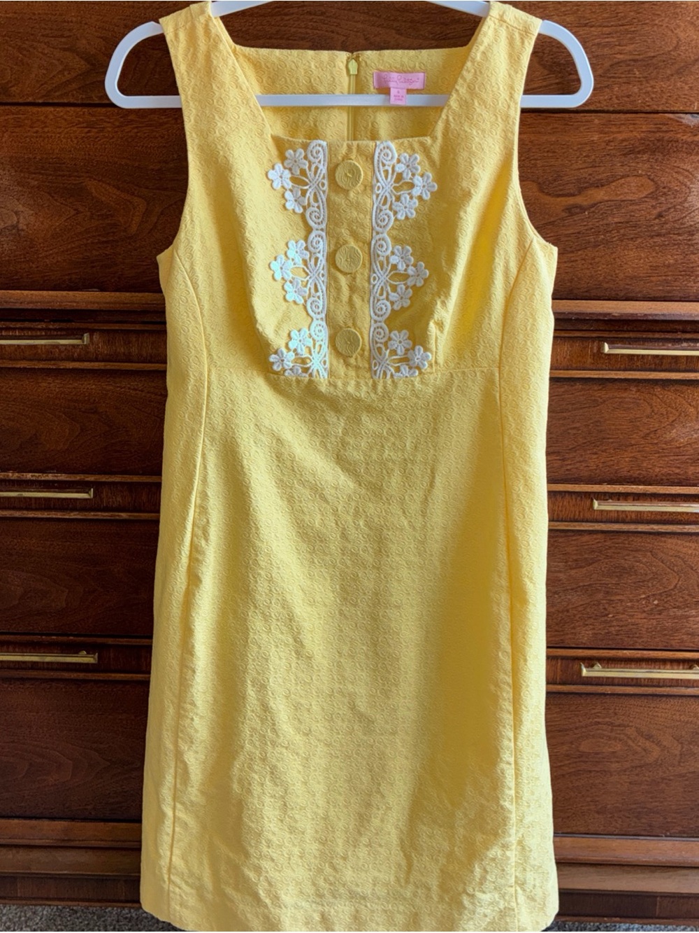Lilly Pulitzer Yellow Sleeveless Dress with Lace Trim Size Women’s 6